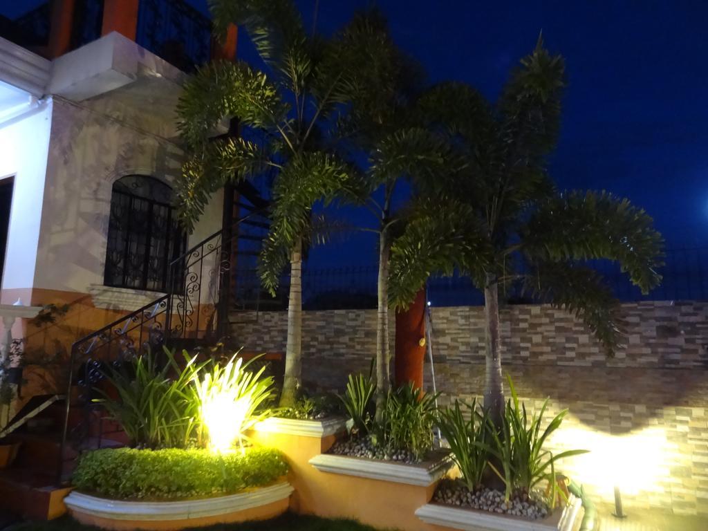 Guest house The Executive & 3*