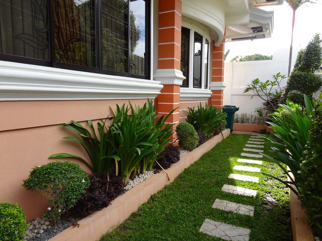 Guest house The Executive & 3*